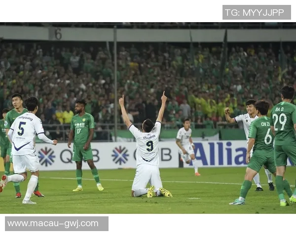 全北现代与天津足球队精彩对决直播全程回顾与分析